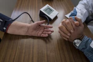 Futuros médicos da UMinho voltam a realizar rastreios em Braga e Guimarães