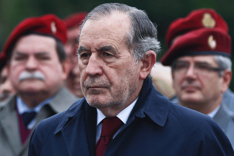 28 Ex-chefes de Estado-Maior assinam carta a contestar processo de reforma nas Forças Armadas