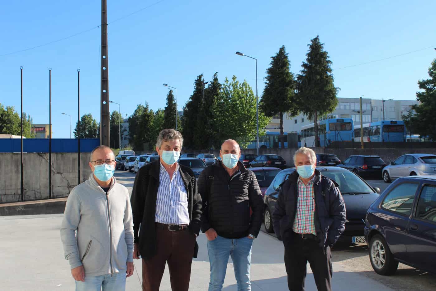 Metade dos funcionários dos TUB aderiram à greve da função pública