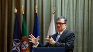 Durão Barroso pede "mais ambição" a líderes mundiais no combate a pandemia