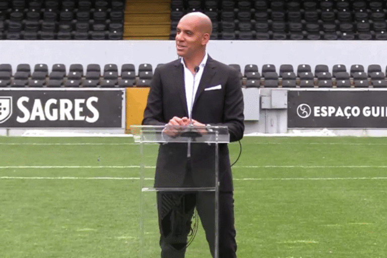 Pepa. "Ser treinador do Vitória SC era um objetivo de há muito"