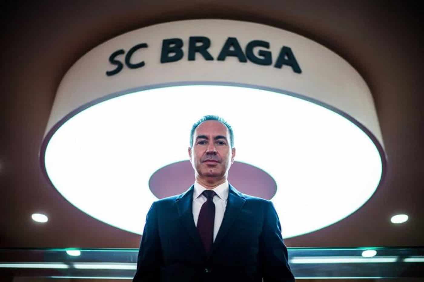 Eleições SC Braga. António Salvador entre os 500 sócios que já votaram