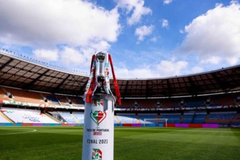 Taça de Portugal. Os onzes oficiais SCB vs. Benfica