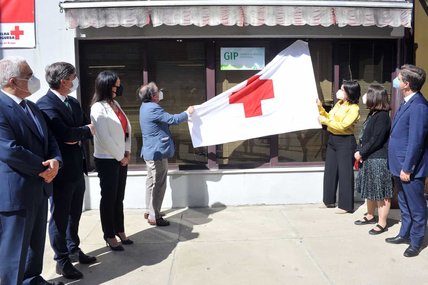 CVP Braga abre Gabinete para facilitar inclusão de imigrantes no mercado de trabalho