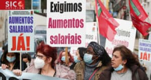 Trabalhadores dos serviços de apoio hospitalar em greve por melhores salários e condições&nbsp;