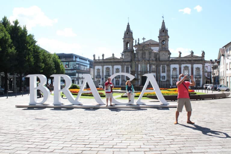 Covid-19. Número de casos ativos sobe no concelho de Braga