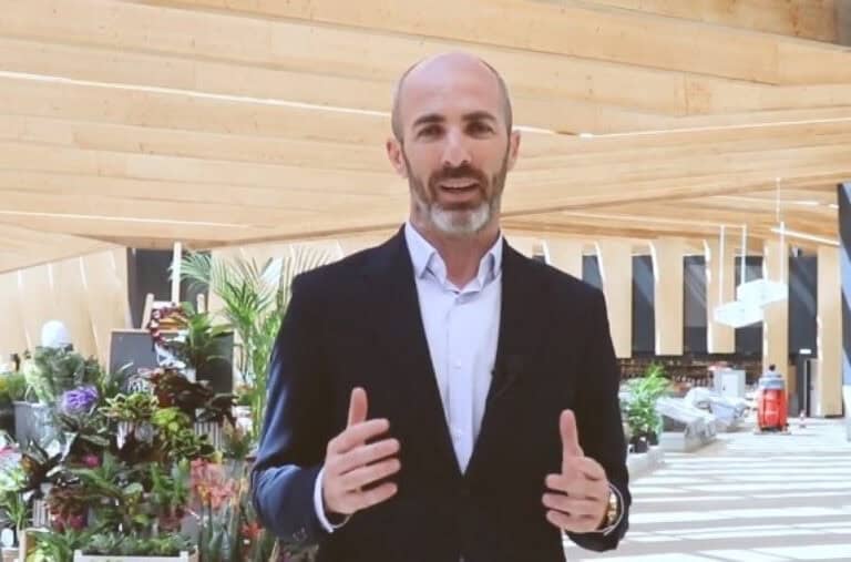 "Fim do teletrabalho obrigatório vai fazer mexer o comércio e a restauração"