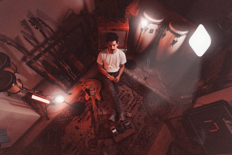 Captain Boy: "Sempre sonhei tocar no Theatro Circo"