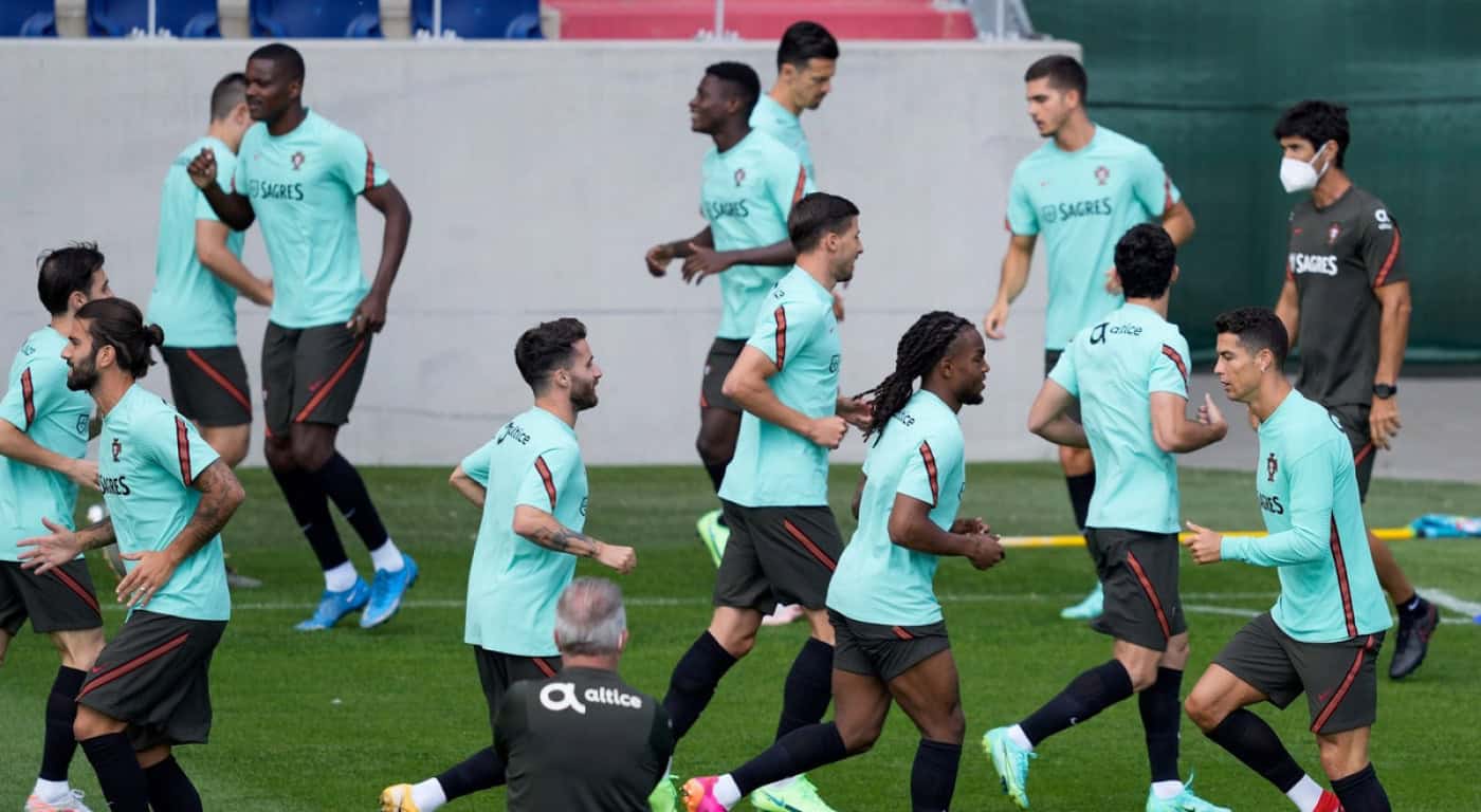 Euro. Portugal realiza derradeiro treino antes da estreia e já deverá contar com Dalot