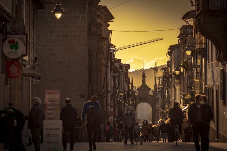 Covid-19. Número de casos diários baixou em Braga e não há surtos nas escolas