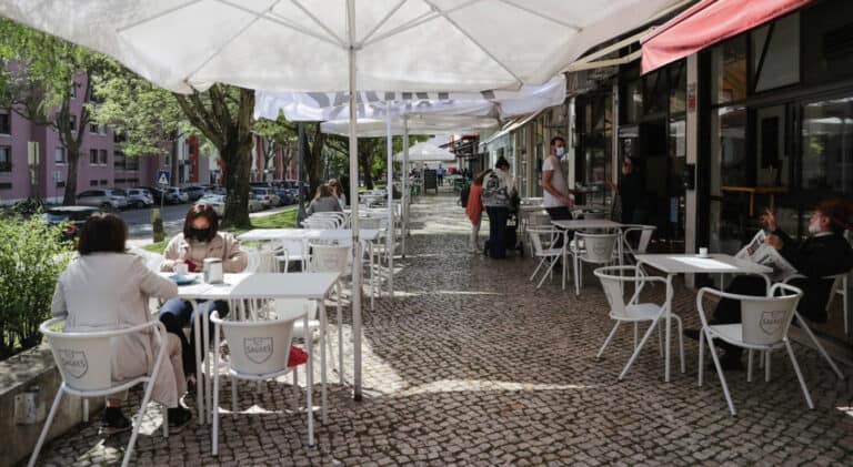 Governo reúne-se para definir mapa de desconfinamento