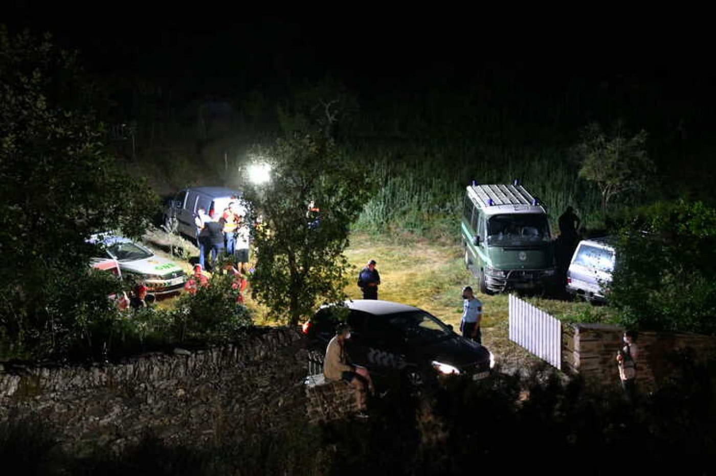 Buscas por Noah concentradas em zona específica depois de ter sido encontrada peça de roupa