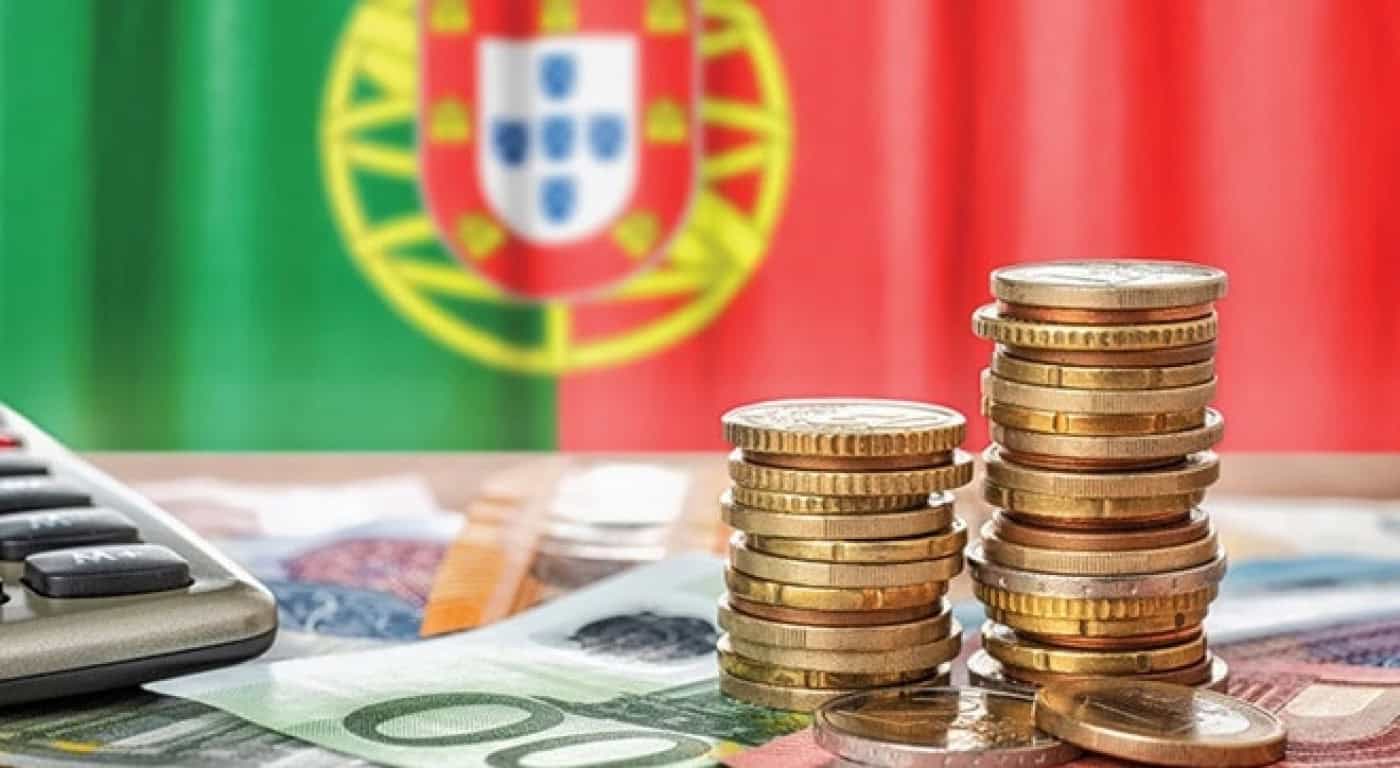 Economia vulnerável com elevado endividamento das administrações públicas