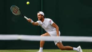 João Sousa "dececionado" com derrota na estreia no Grand Slam&nbsp;