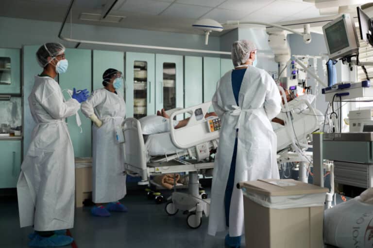 Concurso de 1.ª época para médicos recém-especialistas tem 1.532 vagas