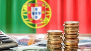 Dívida pública sobe para 274,8 mil ME em maio