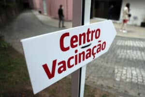 Covid-19: Vacinação entre os 18 e os 29 anos arranca na próxima semana&nbsp;