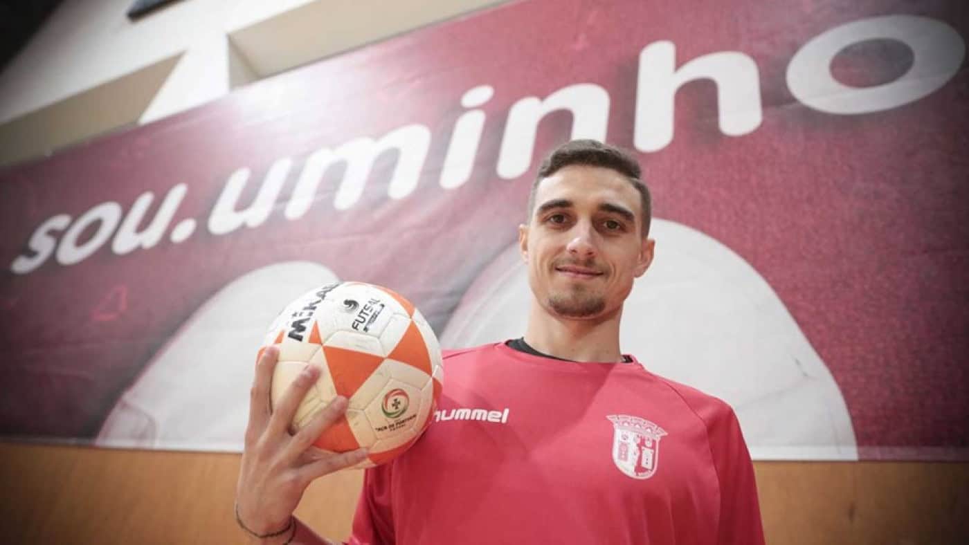 Bruno Cintra entre as seis saídas da equipa de futsal do SC Braga