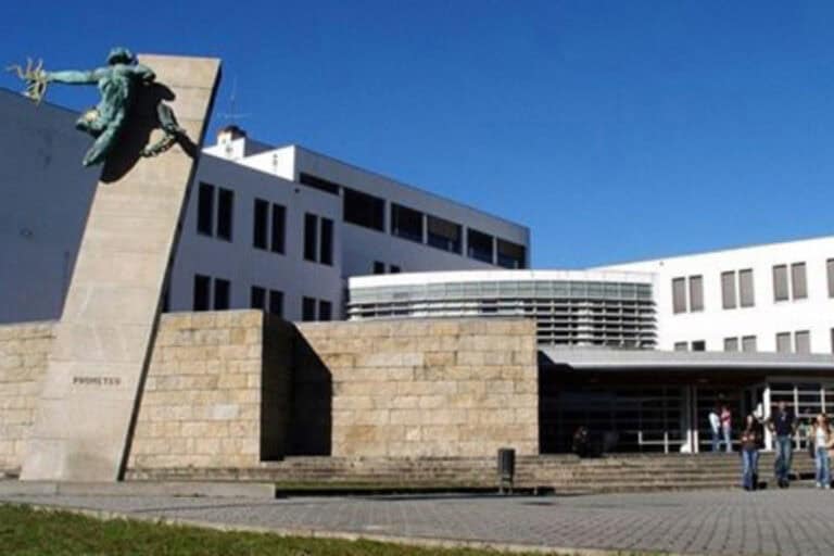 11 cursos da UMinho integrados nas bolsas da Fundação José Neves