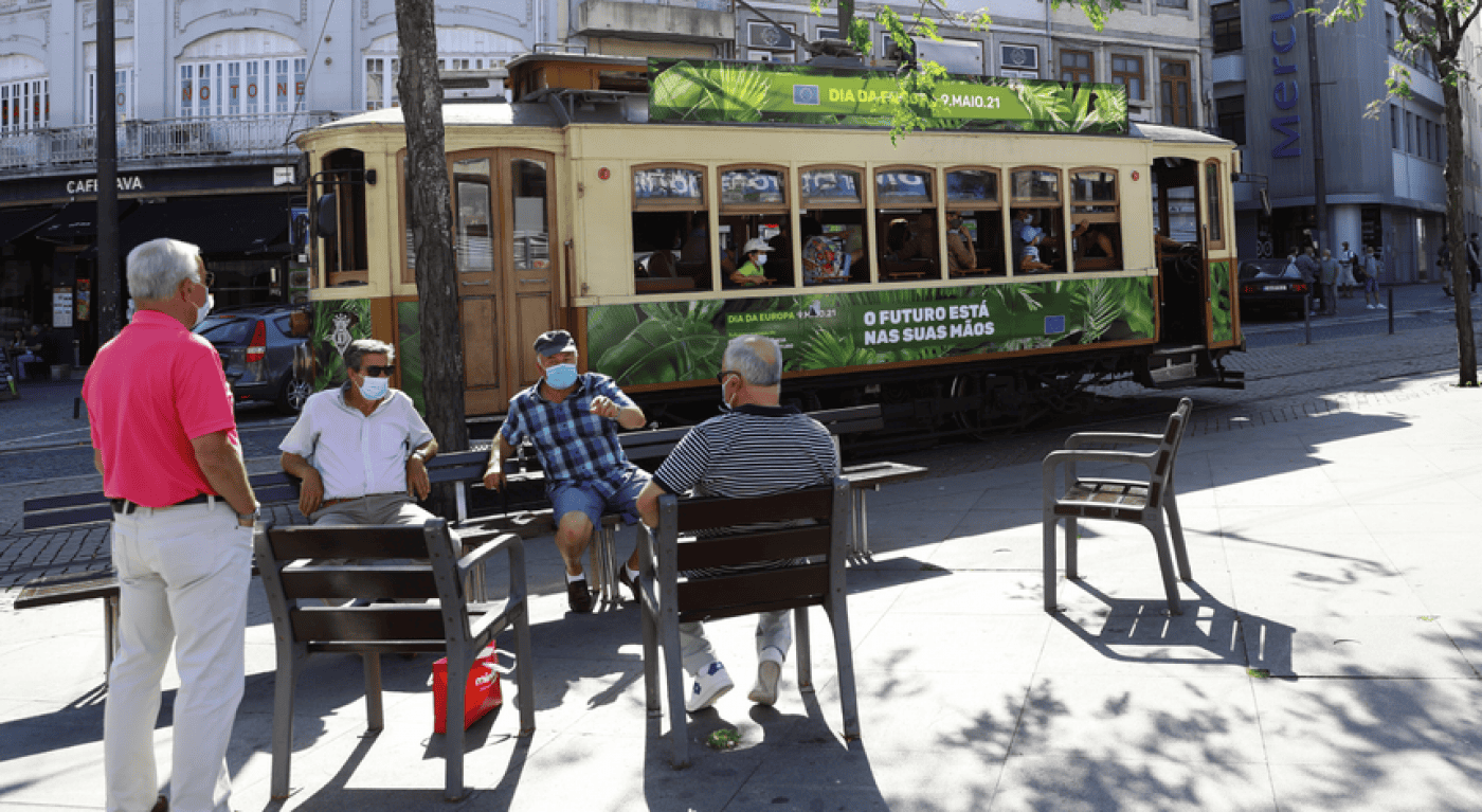 Covid-19. Um quarto dos contactos de risco está a escapar ao rastreamento