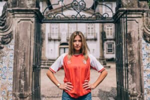 SC Braga contrata lateral norte-americana Paige Almendariz