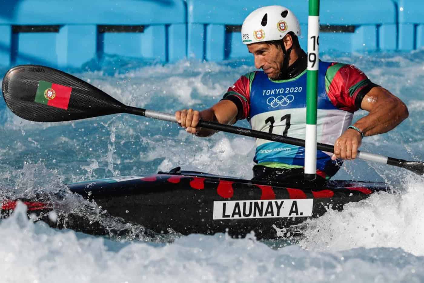 Português Antoine Launay nas meias-finais de canoagem slalom