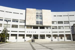 Apenas um funcionário judicial em Braga aderiu à greve; “Transformaram serviços mínimos em máximos”