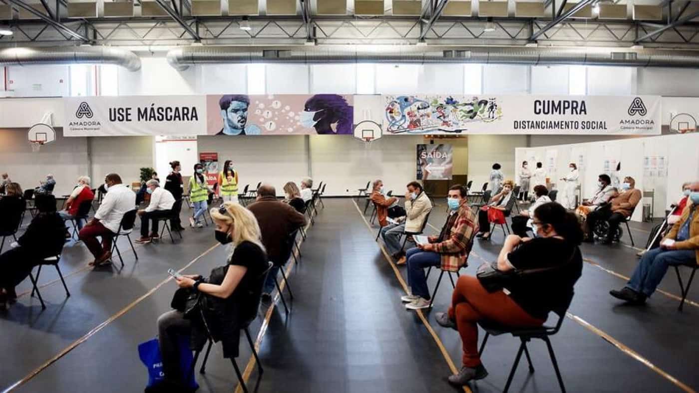 Covid-19. Vacinação em "casa aberta" disponível para maiores de 25 anos