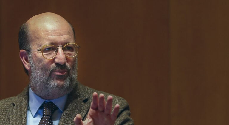 Clima: Ministro do Ambiente diz que "é tempo" de parar com combustíveis fósseis