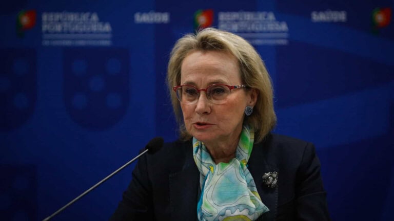 Covid-19. DGS vai atualizar informações sobre a vacinação das crianças