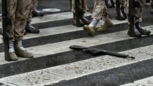 Governo aprova ingresso nos quadros das Forças Armadas a militares feridos em serviço