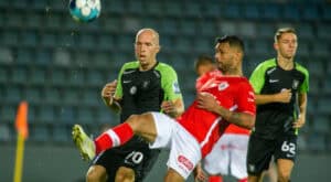 Santa Clara apura-se para o 'play-off' da Liga Conferência Europa