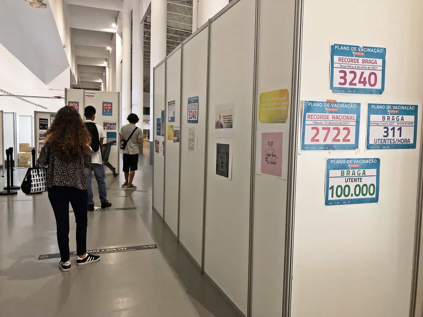 Autarquias preparam desativação de centros de vacinação, mas o de Braga mantém-se ativo