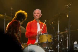 Morreu Charlie Watts, baterista dos Rolling Stones&nbsp;