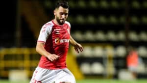 SCB cede Tiago Esgaio ao Arouca