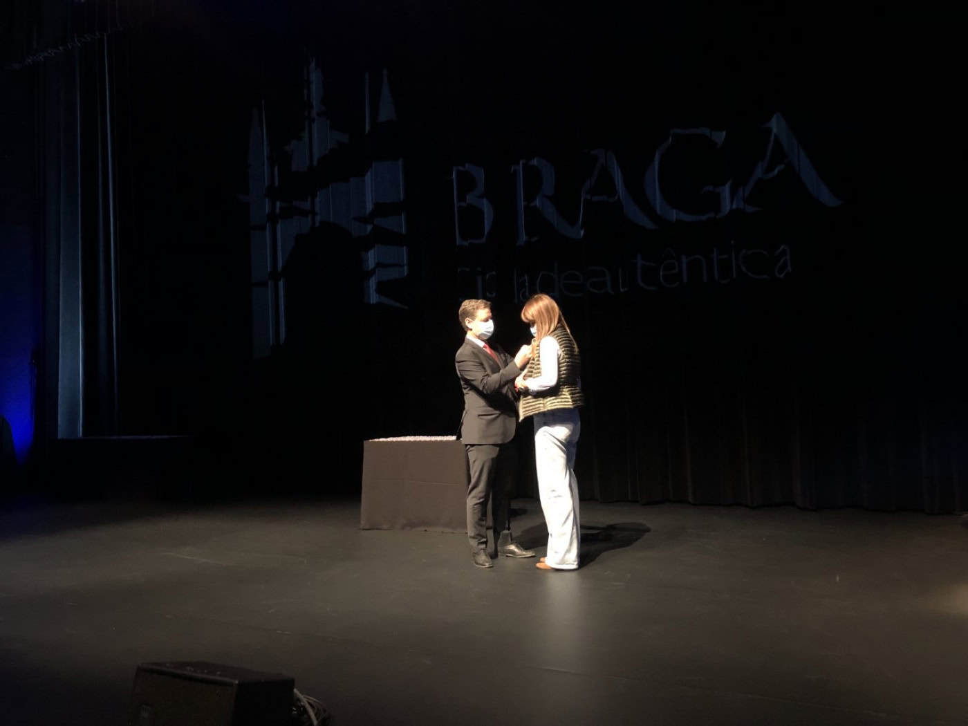 CMB entrega mais de 300 medalhas a funcionários "pela dedicação aos bracarenses"