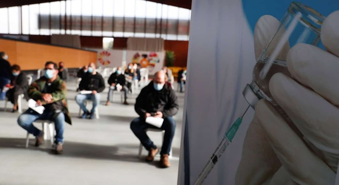 Covid-19: novas regras de isolamento deverão ter em conta a vacinação