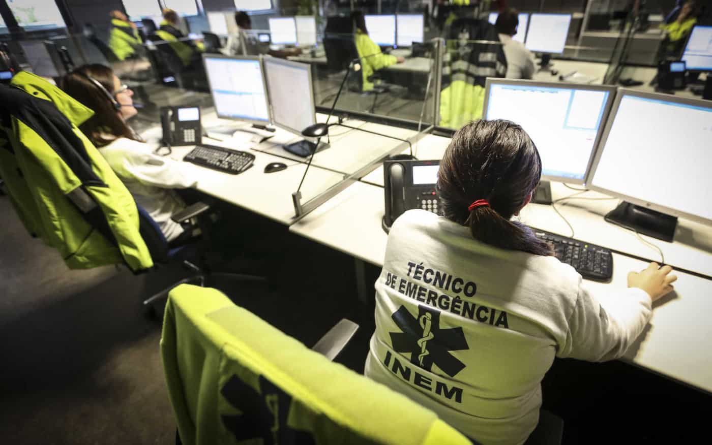 Linha SNS 24 já atendeu 4,4 milhões de chamadas este ano, mais do que em 2020