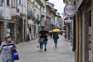 Covid-19: Internamentos baixam para números de há dois meses