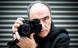 Semana da Democracia encerra hoje com Alfredo Cunha na Centésima Página