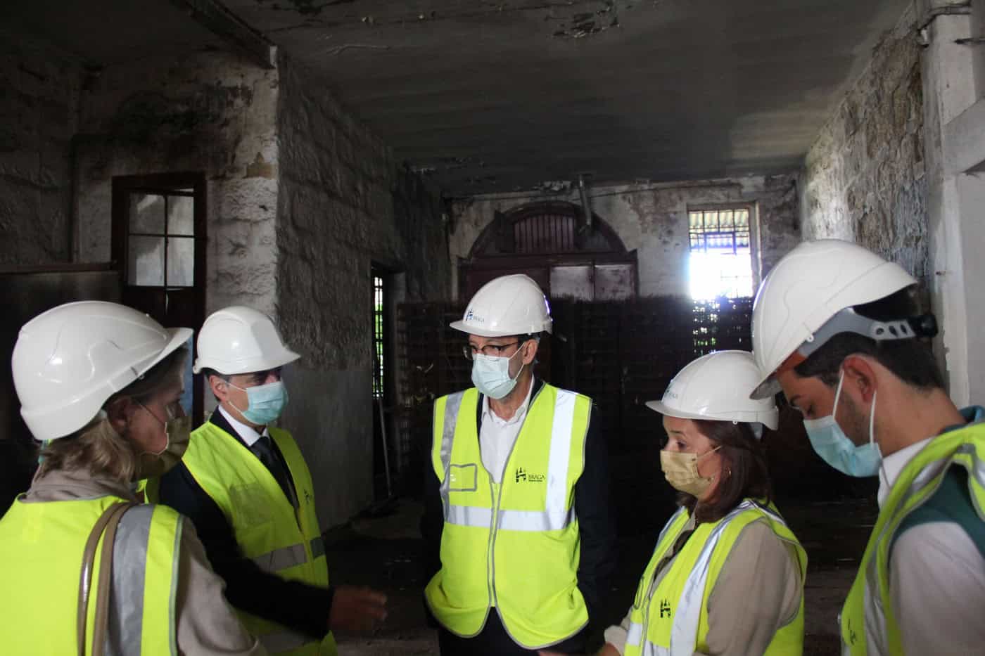 Dois anos para transformar Confiança em residência estudantil, diz Ricardo Rio