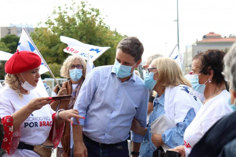 No último dia de campanha, Ricardo Rio deixou elogios aos candidatos