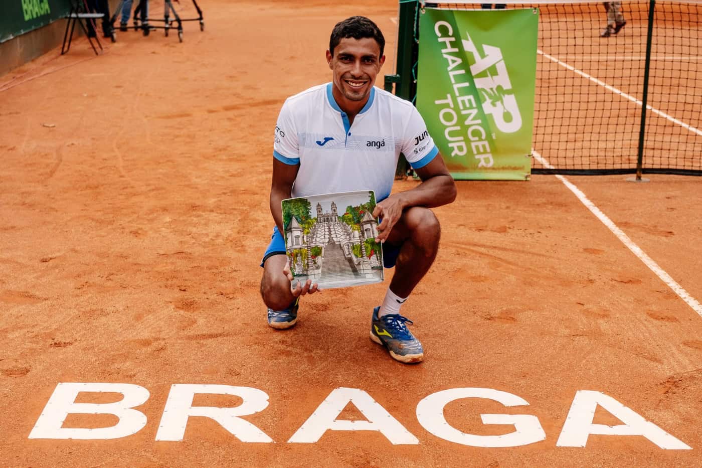 Cabeça de série Thiago Monteiro vence Braga Open