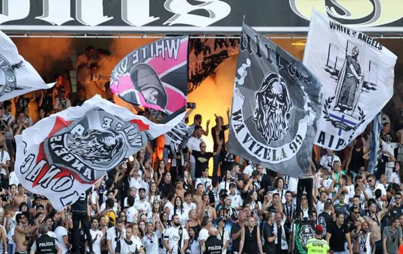 Vitória SC sem adeptos em Famalicão