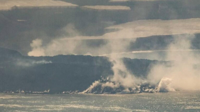 70 edifícios destruídos em 24 horas em La Palma