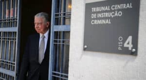 Juízes rejeitam pedido de suspensão do julgamento de Ricardo Salgado&nbsp;