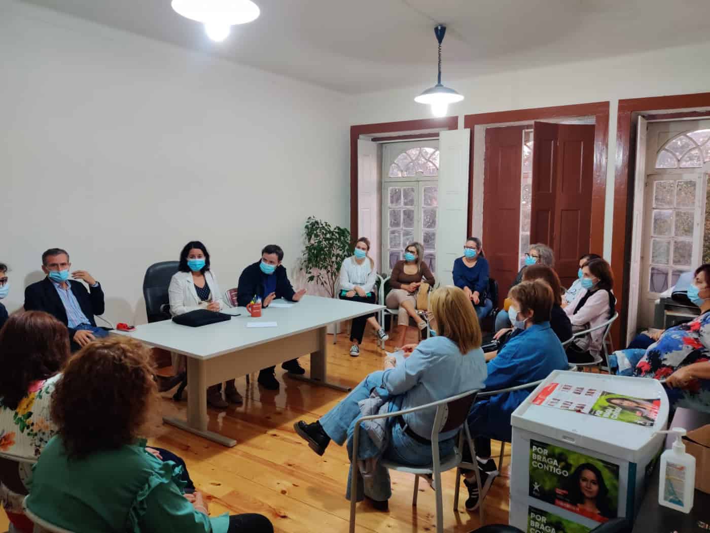 BE vai questionar ministra do Trabalho sobre direitos das amas