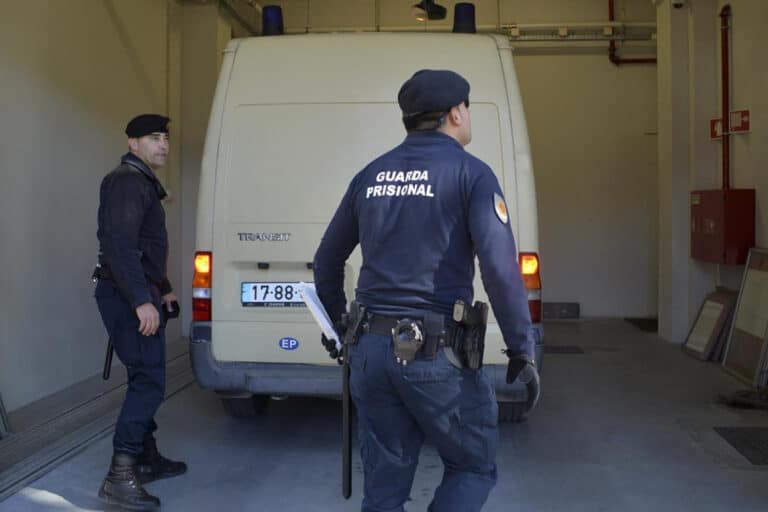 Chefias do Corpo da Guarda Prisional em greve no dia 12 de novembro&nbsp;