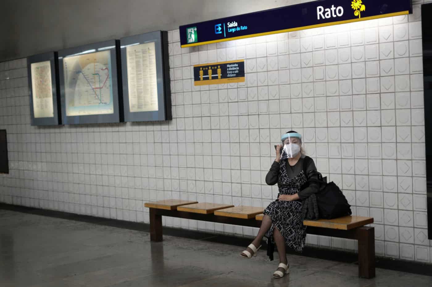 Portugal com mais 3 mortes e 829 novos casos de covid-19