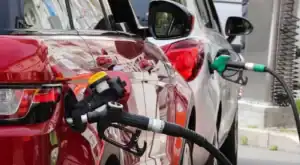 Desconto de 10 cêntimos por litro no combustível entra em vigor a 10 de novembro